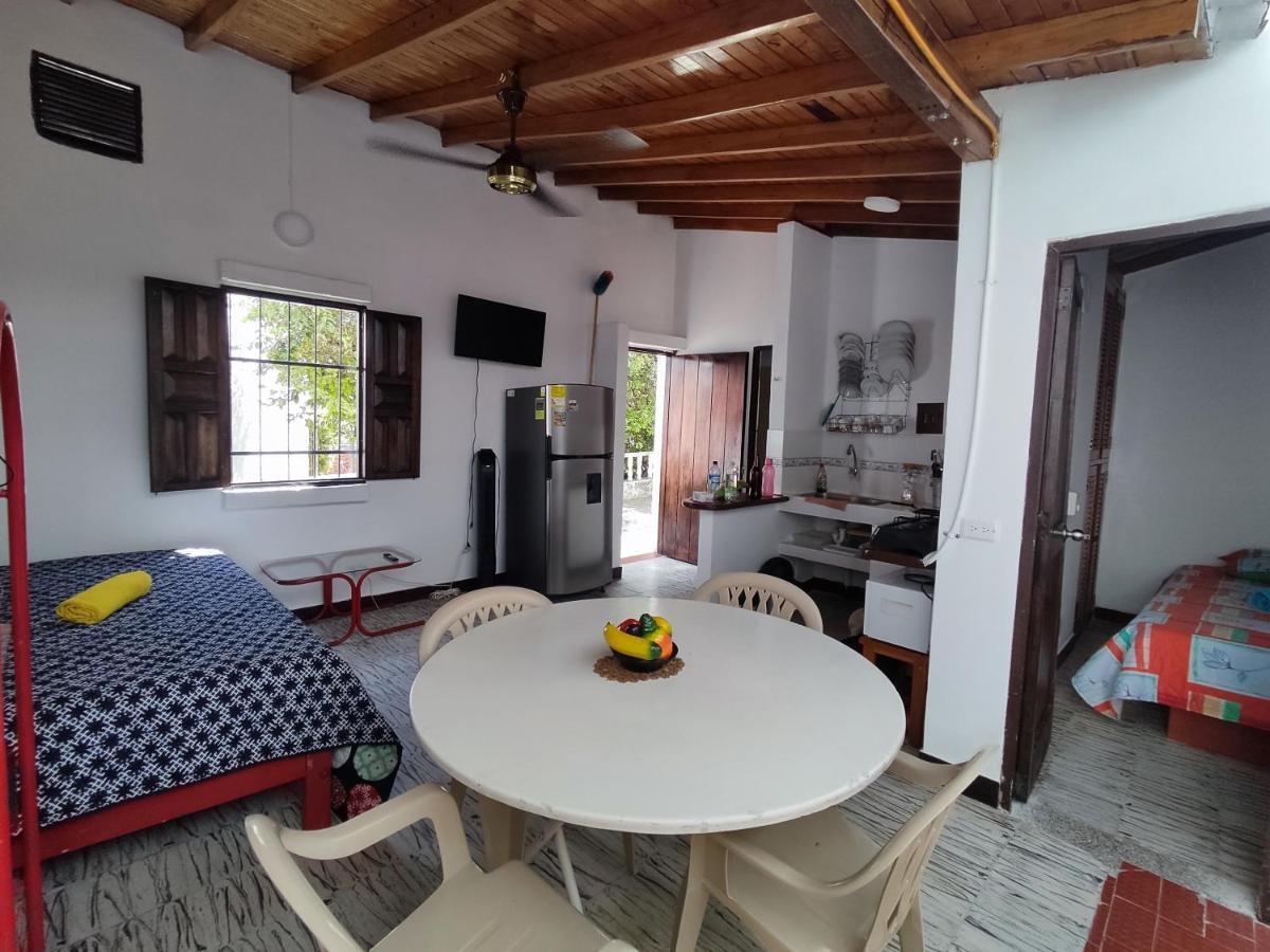 Cabana 52 En La Aldea Doradal Santorini Colombiano المظهر الخارجي الصورة